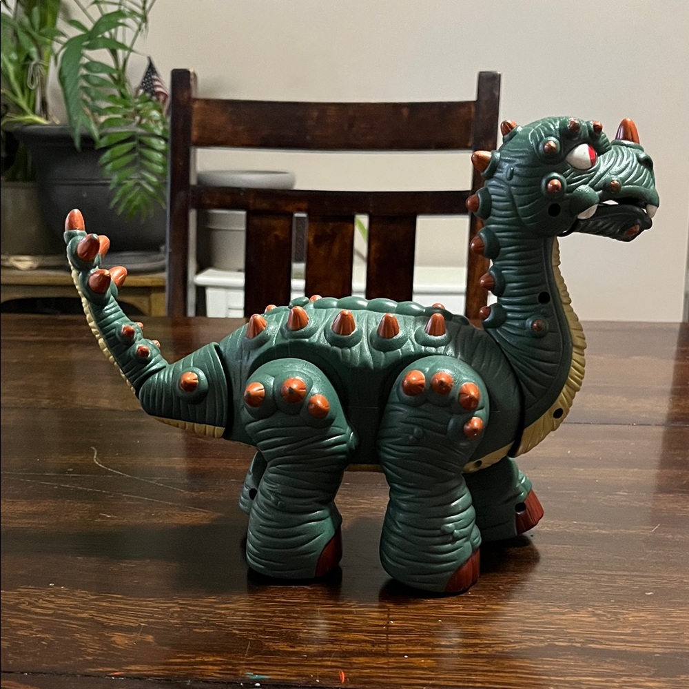 Mattel Spike Jr Dinosaur Action Figure with Red Spikes
